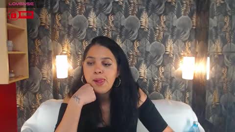 Snapshot of jessthewicked chatting on December 3, 6:06 pm JessTheWicked online show from December 3, 6:06 pm