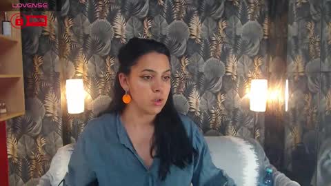 Snapshot of jessthewicked chatting on December 22, 7:31 pm JessTheWicked online show from December 22, 7:31 pm