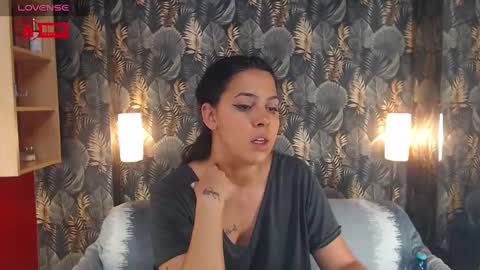 Snapshot of jessthewicked chatting on December 23, 6:16 pm JessTheWicked online show from December 23, 6:16 pm
