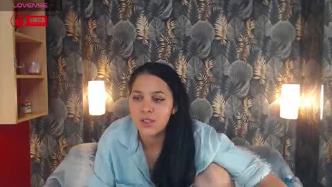 Snapshot of jessthewicked chatting on February 4, 7:33 pm JessTheWicked online show from February 4, 7:33 pm
