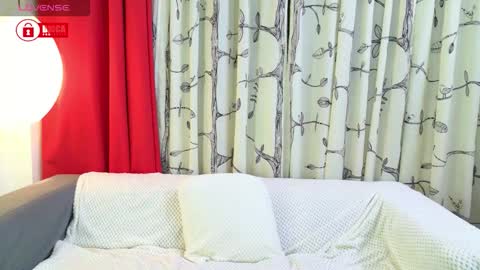 JessTheWicked online show from February 25, 8:18 pm