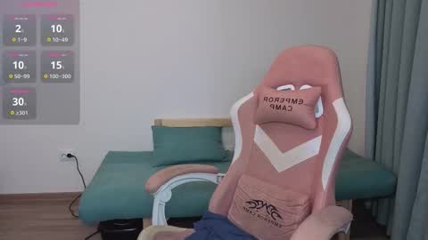 Jessy online show from December 22, 10:01 am