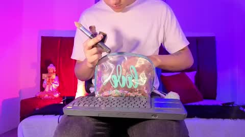 Jessy Mateus online show from April 2, 8:17 pm