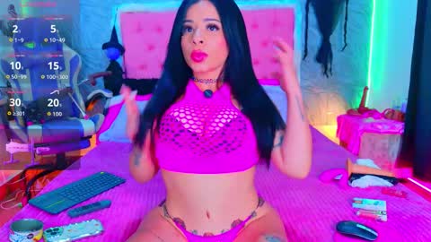 Snapshot of jessyferrary chatting on November 1, 3:58 pm jessyferrary online show from November 1, 3:58 pm