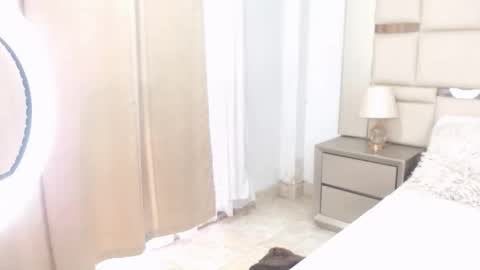 Jessy Morgan online show from February 14, 1:08 pm