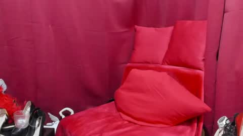 Jessy online show from March 17, 2:42 pm