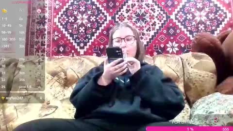 Snapshot of jessystoune1 chatting on November 11, 6:52 pm Bye everyone i cant see any reason to stay here wish u luck online show from November 11, 6:52 pm