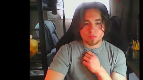 jessystrings online show from January 15, 6:33 pm