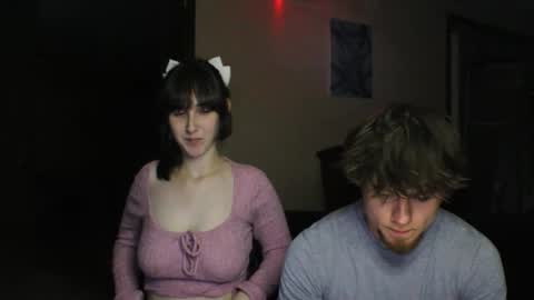 jessystrings online show from April 14, 5:57 am