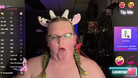 Snapshot of jestar625 chatting on October 21, 9:48 pm JesikaStar625 online show from October 21, 9:48 pm