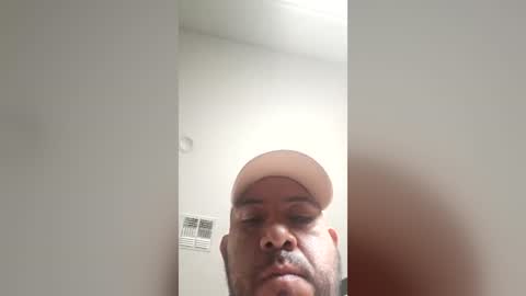 Snapshot of jesusvillarreal4492 chatting on August 3, 4:55 pm jesusvillarreal4492 online show from August 3, 4:55 pm