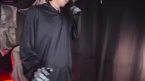 jett_savage online show from October 21, 2:29 pm