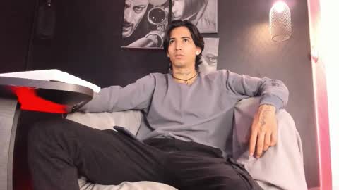 jett_savage online show from November 5, 1:33 pm