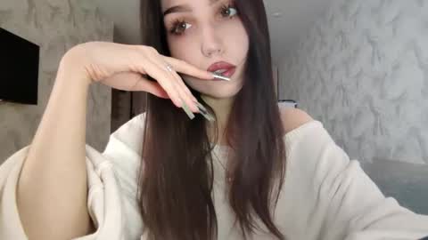 I am Gina ntmu Lets hit 10 Thumbs Up together online show from February 27, 5:29 am