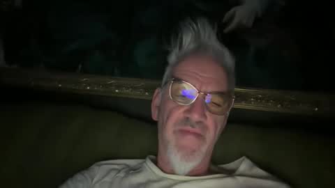 Snapshot of jewlronny chatting on February 15, 6:43 am jewlronny online show from February 15, 6:43 am