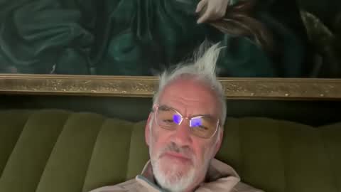 Snapshot of jewlronny chatting on March 13, 7:59 am jewlronny online show from March 13, 7:59 am