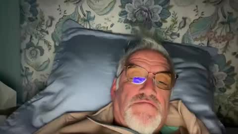 Snapshot of jewlronny chatting on March 15, 5:46 am jewlronny online show from March 15, 5:46 am