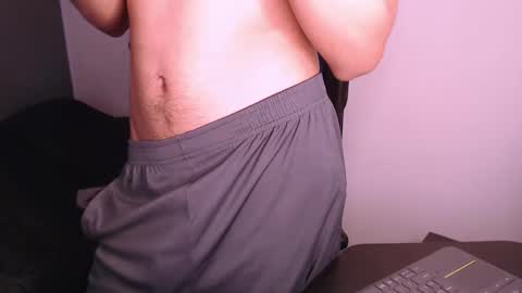 jey_foxx online show from September 28, 7:30 pm
