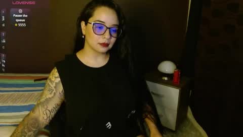 Snapshot of jey_love1 chatting on April 21, 3:24 am jey online show from April 21, 3:24 am