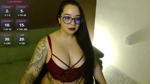 Snapshot of jey_love1 chatting on May 19, 3:24 am jey online show from May 19, 3:24 am