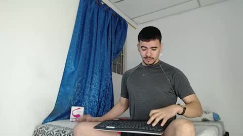 Juan David online show from October 14, 10:49 am