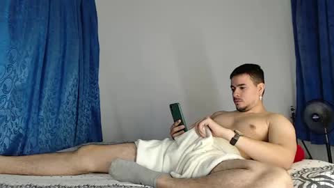 Juan David online show from April 12, 11:59 am