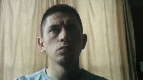 Jey and Jen online show from April 17, 3:48 pm