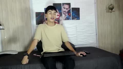 jhaason2 online show from October 21, 9:04 pm