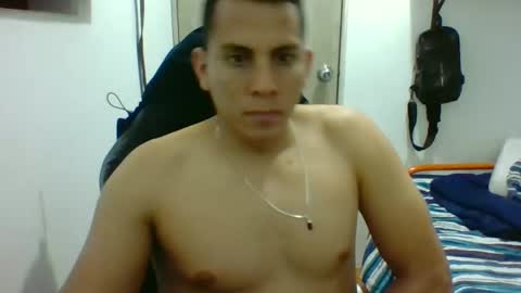 jhan1995 online show from March 11, 2:10 am