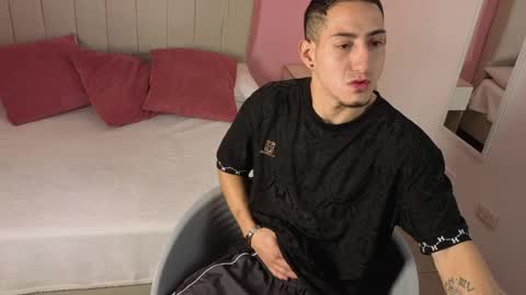 Jhan online show from April 7, 11:10 am