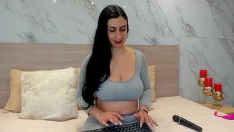 jhasly online show from April 1, 11:55 am