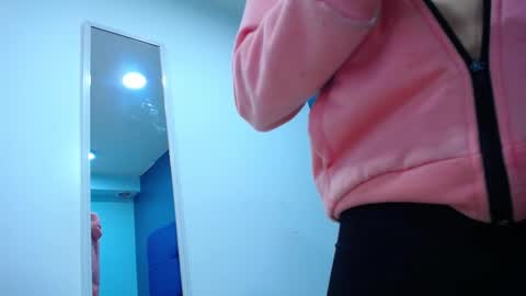 Snapshot of jheampiero chatting on October 23, 3:33 pm Jheampiero online show from October 23, 3:33 pm