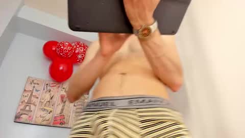 Jheampiero online show from February 19, 9:33 pm