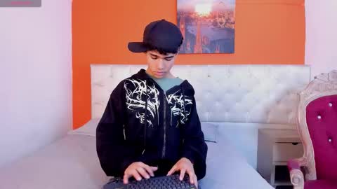 Jhei King online show from October 8, 3:15 am
