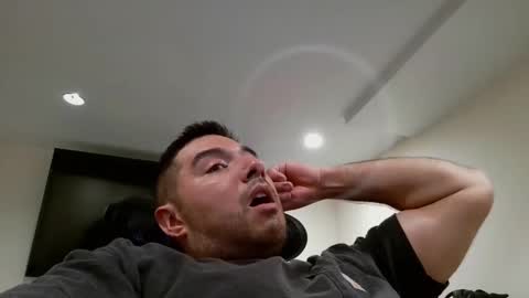 jhincorre1234 online show from October 13, 6:41 pm