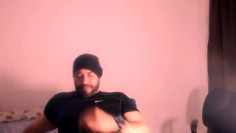 Snapshot of jho173027 chatting on November 18, 4:28 am En moreno online show from November 18, 4:28 am