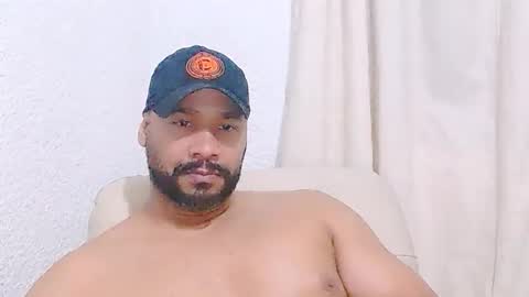 En moreno online show from March 2, 4:14 am