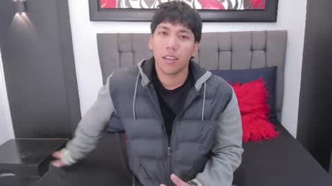 jhoan_evans online show from July 2, 11:11 pm