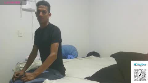 Snapshot of jhoana_aston chatting on January 7, 12:35 am jhoana aston - daniel online show from January 7, 12:35 am