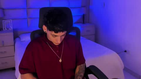 jhoanleandro online show from June 4, 10:05 pm