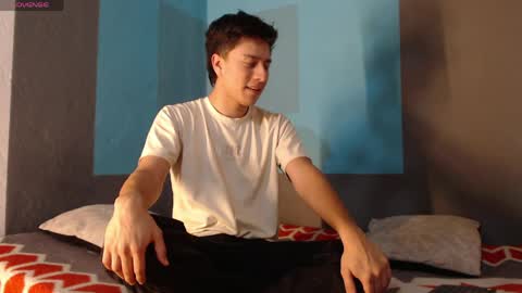 Jhoan Sebastian online show from April 28, 4:06 am