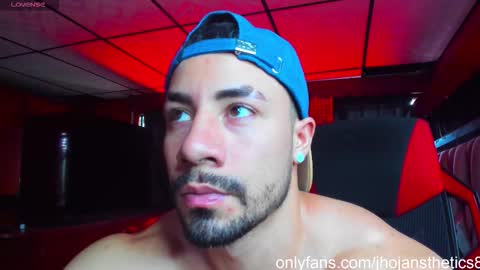 Snapshot of jhojansthetics chatting on October 14, 8:09 pm Jhojan Strong online show from October 14, 8:09 pm