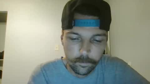 jholls online show from November 15, 3:26 am