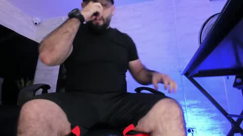 Snapshot of jhon_bear02 chatting on June 8, 11:32 am John Bear.... online show from June 8, 11:32 am