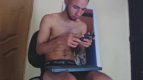 jhon_malo online show from November 12, 5:41 am