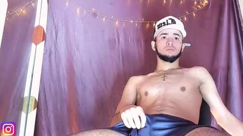 jhon_malo online show from February 6, 1:21 am