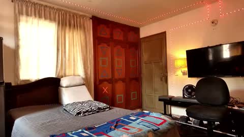 Jhon wich2 online show from November 4, 4:50 pm