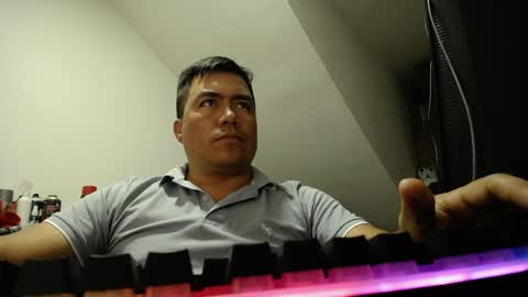 jhonatan_morales_s online show from April 11, 4:28 am