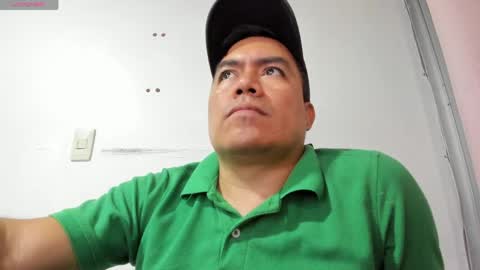 jhonatan_morales_s online show from April 19, 2:11 am