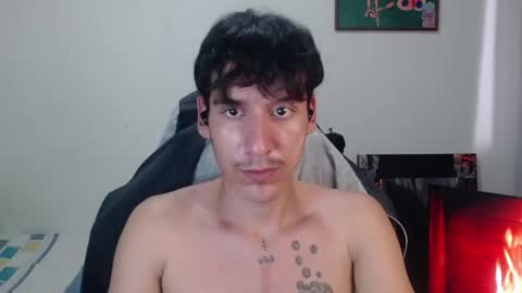 Snapshot of jhonatanweed chatting on January 2, 5:50 pm Nolan online show from January 2, 5:50 pm